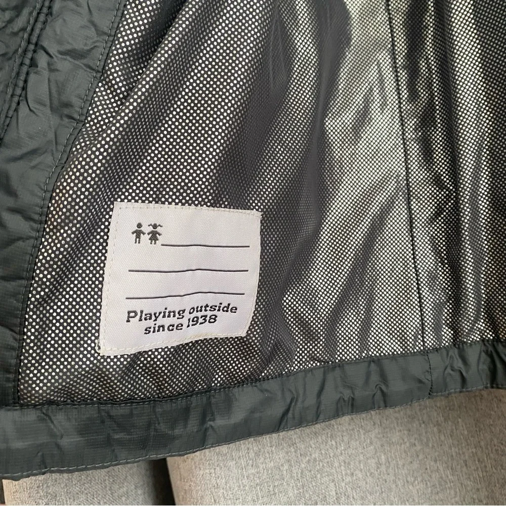 Columbia Omni Heat Kids Gray Puffer Vest with Blue Zipper L
